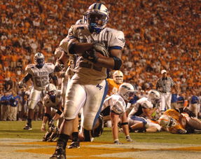 九游网页版官网-中国足球国家队体能训练方法引进国际先进理念，国足的体能